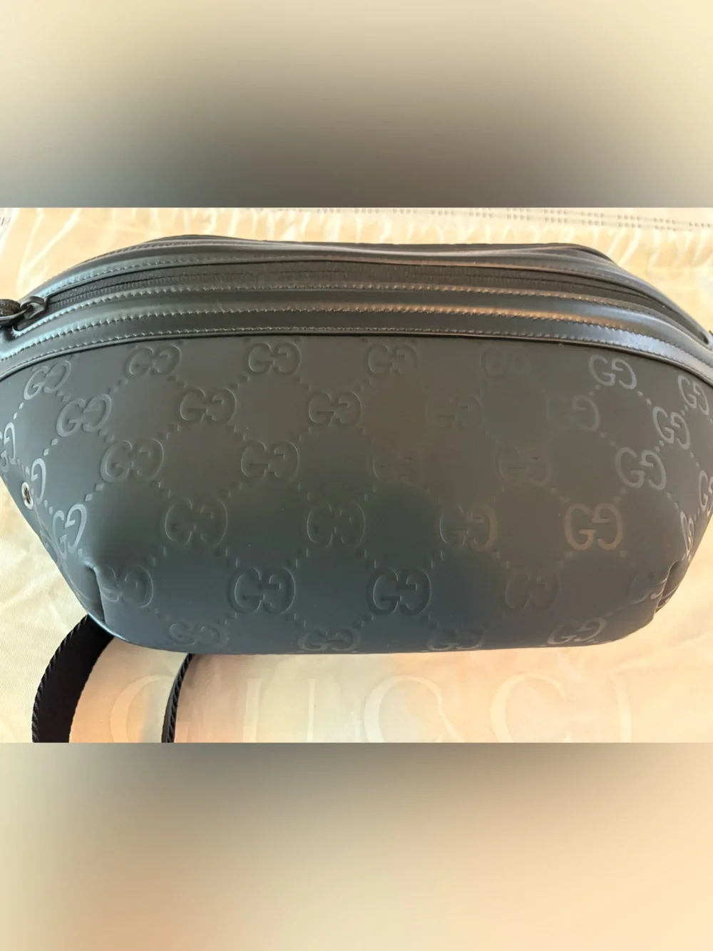 NEW Gucci GG Unisex Embossed Black Shadow Belt Bag Large Size 90 Neoprene Rubber